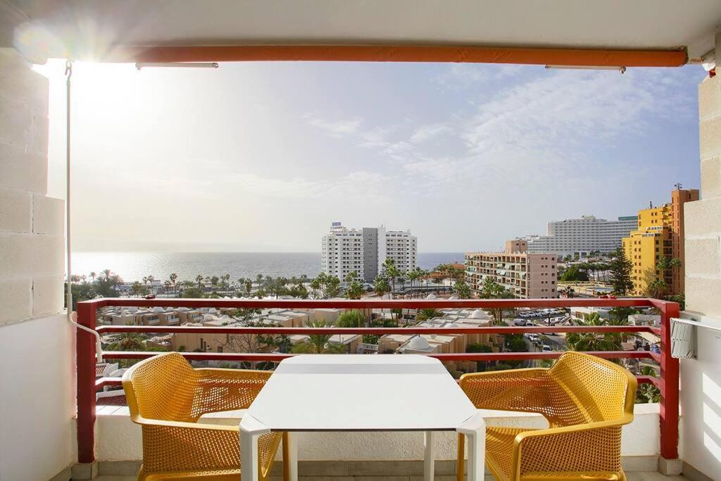 Roberta Apartment Playa De Las Americas ภายนอก รูปภาพ