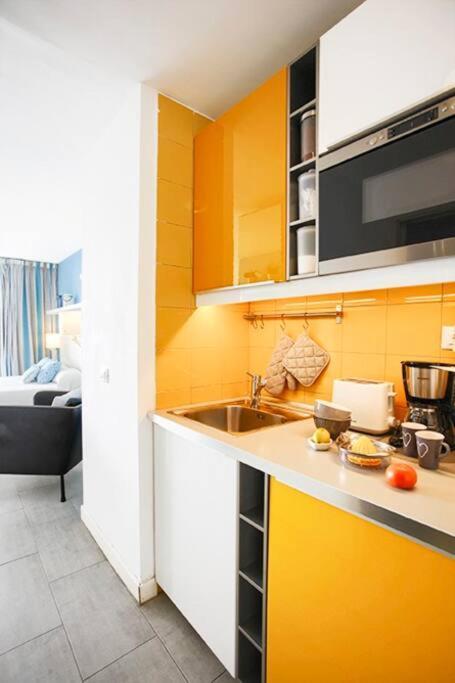 Roberta Apartment Playa De Las Americas ภายนอก รูปภาพ